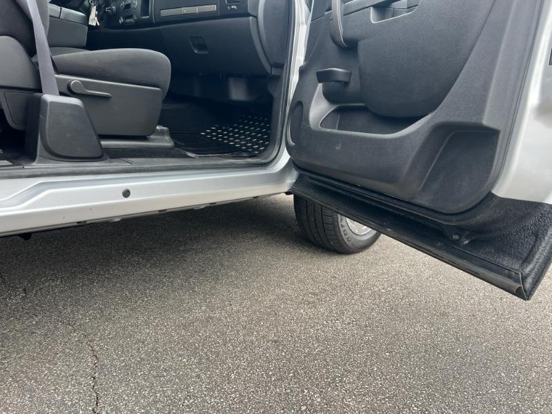 GMC Sierra 1500 SLE Ext. Cab 4WD 2011