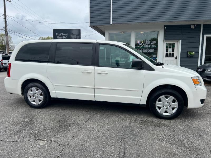 Dodge Grand Caravan SE 2009