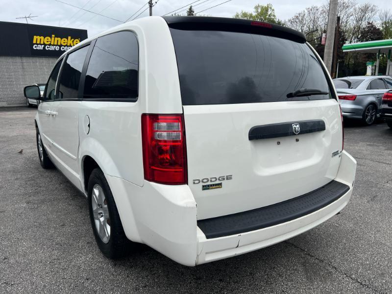 Dodge Grand Caravan SE 2009