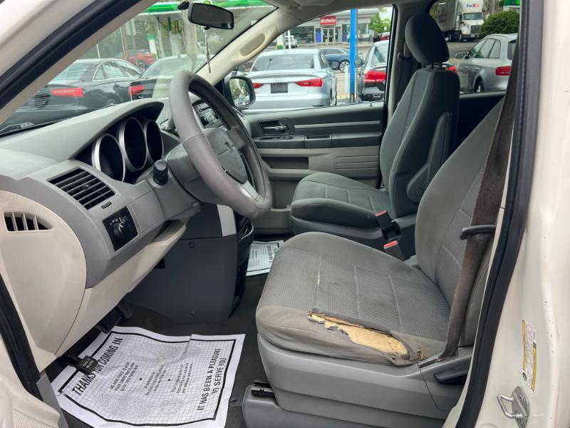 Dodge Grand Caravan SE 2009