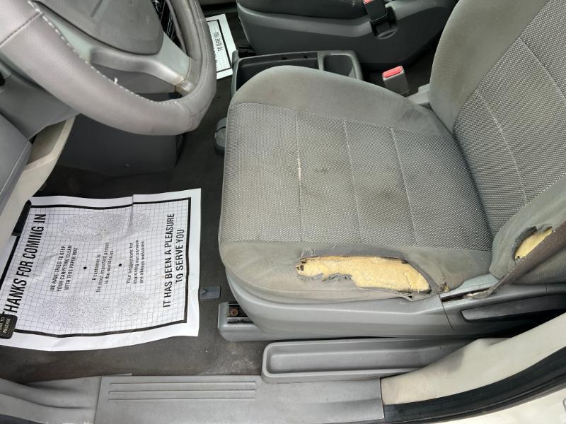 Dodge Grand Caravan SE 2009