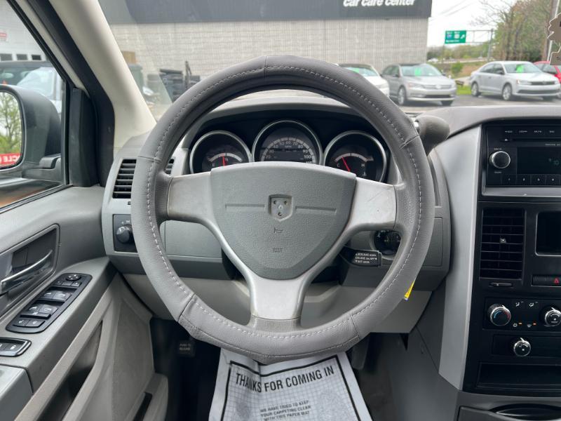 Dodge Grand Caravan SE 2009