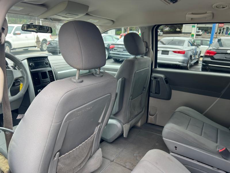 Dodge Grand Caravan SE 2009