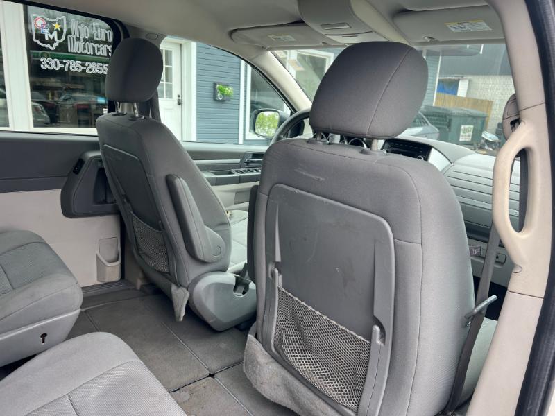 Dodge Grand Caravan SE 2009