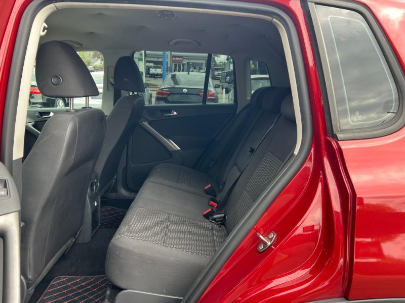 Volkswagen Tiguan SEL 2009