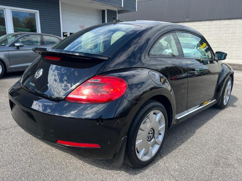 Volkswagen Beetle 1.8T PZEV 6A 2016