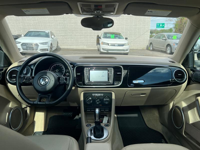 Volkswagen Beetle 1.8T PZEV 6A 2016