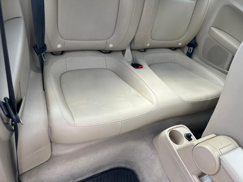 Volkswagen Beetle 1.8T PZEV 6A 2016