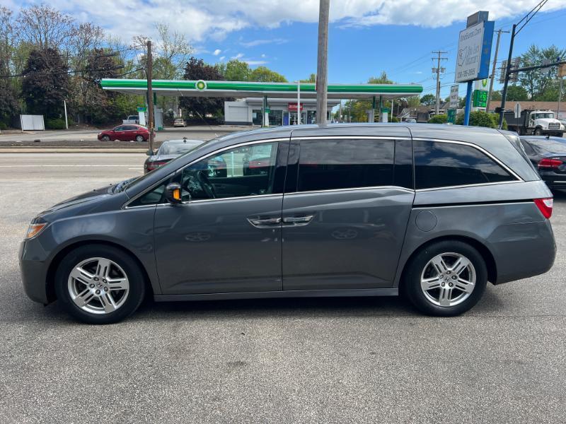 Honda Odyssey Touring 2012
