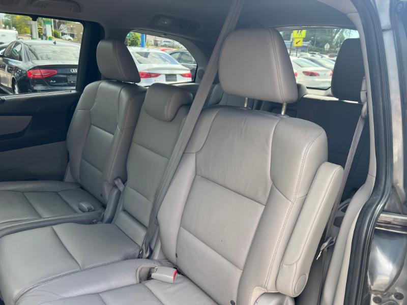 Honda Odyssey Touring 2012