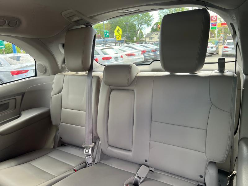 Honda Odyssey Touring 2012