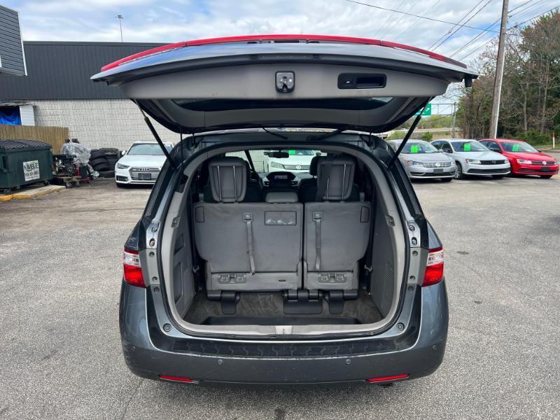 Honda Odyssey Touring 2012