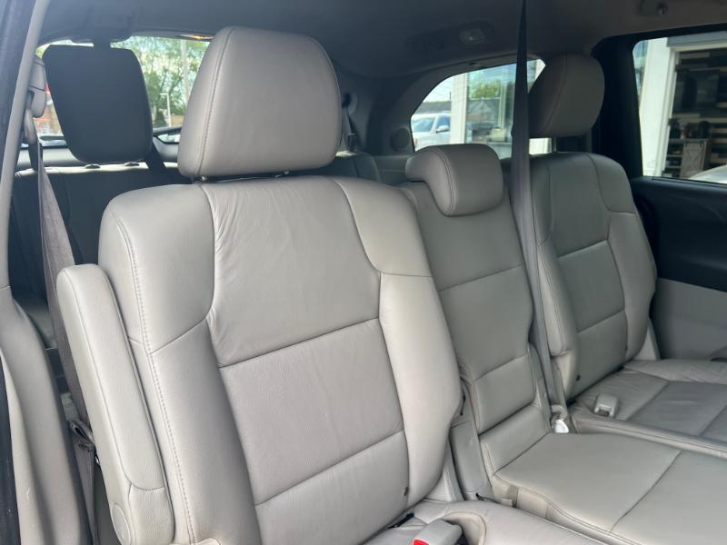Honda Odyssey Touring 2012