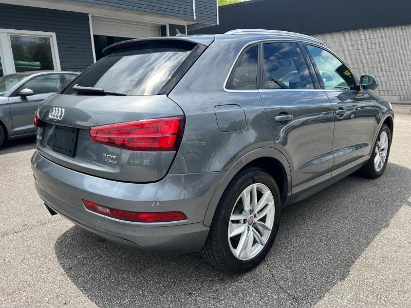 Audi Q3 2.0T quattro Premium Plus 2016