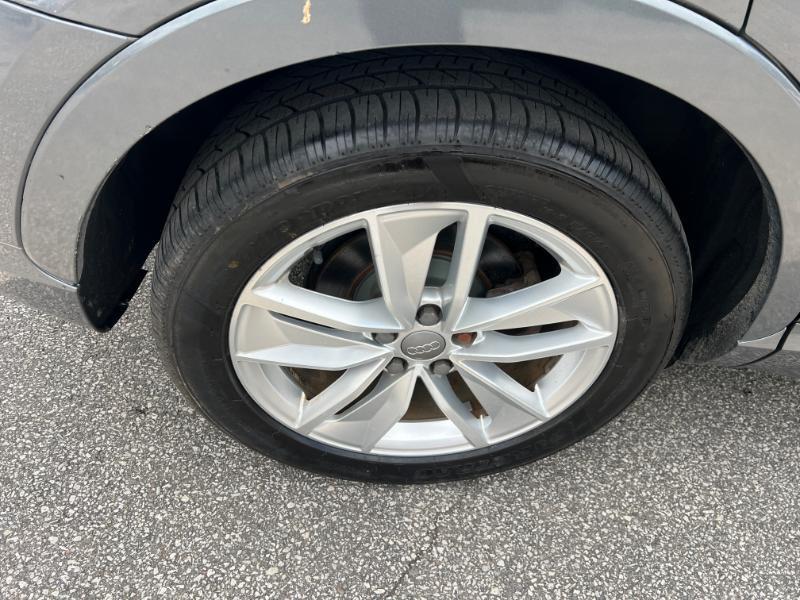 Audi Q3 2.0T quattro Premium Plus 2016