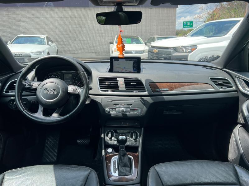 Audi Q3 2.0T quattro Premium Plus 2016