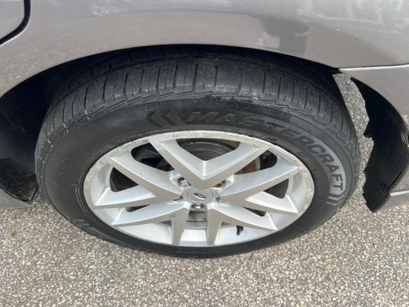 Ford Fusion I4 SEL 2011