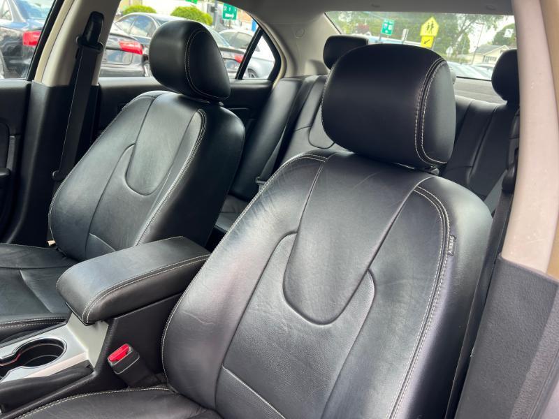 Ford Fusion I4 SEL 2011