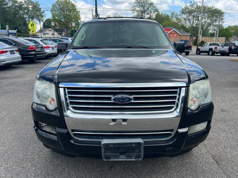 Ford Explorer XLT 4.0L 4WD 2010