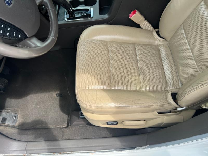 Ford Taurus X SEL AWD 2008