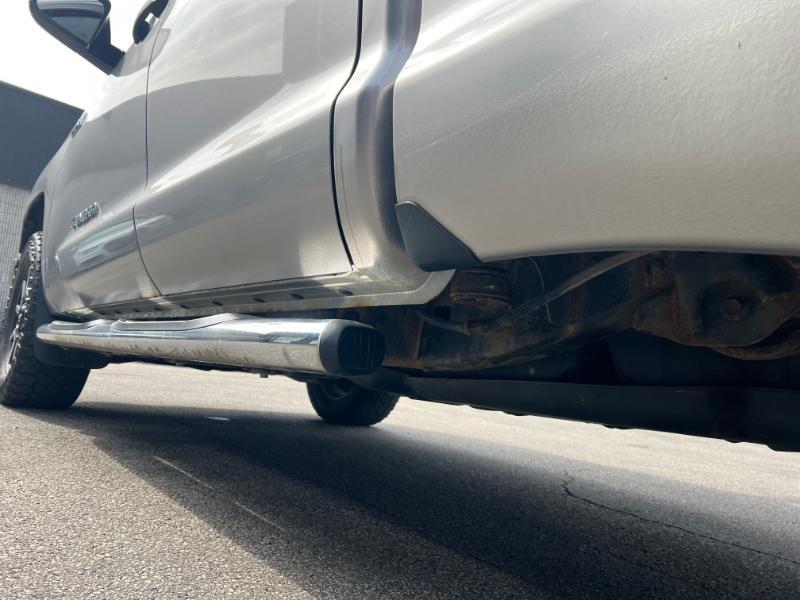 Toyota Tundra SR5 5.7L V8 Double Cab 4WD 2016