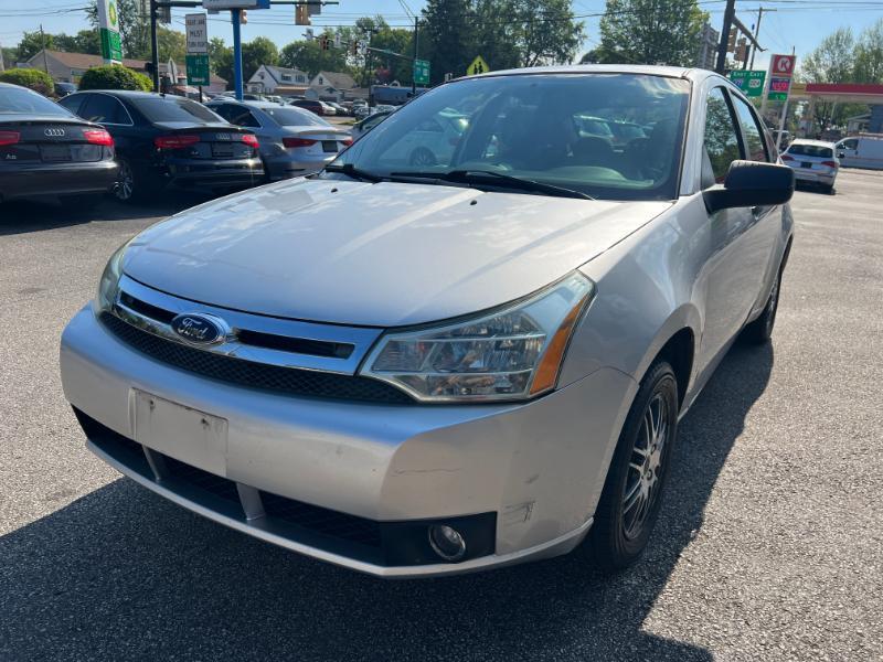 Ford Focus SE Sedan 2010