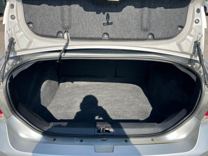 Ford Focus SE Sedan 2010
