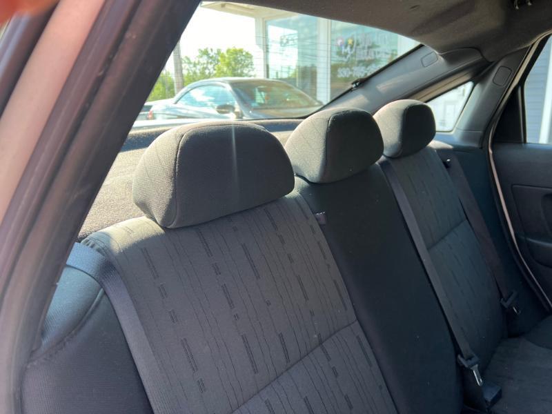 Ford Focus SE Sedan 2010
