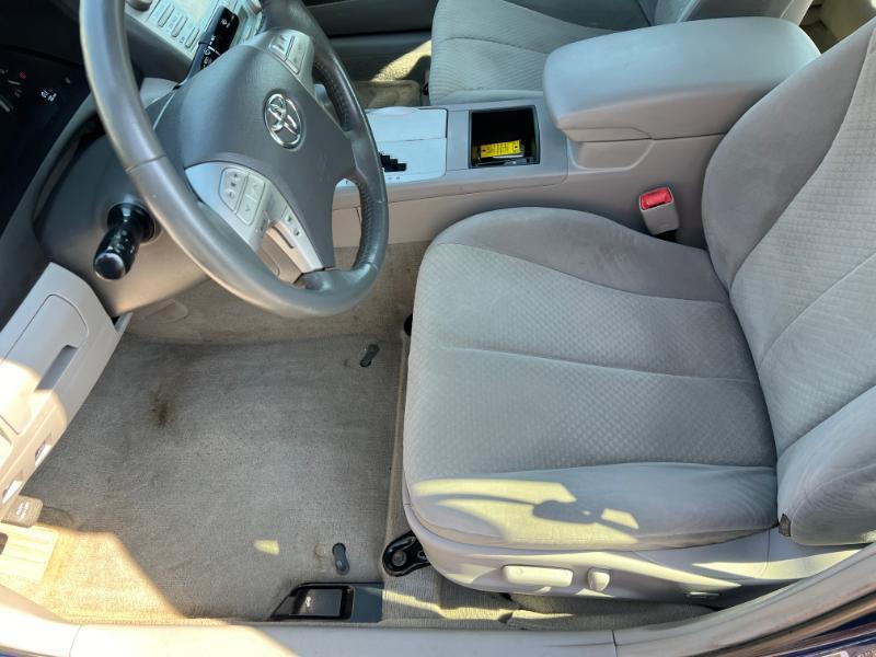 Toyota Camry Hybrid Sedan 2007