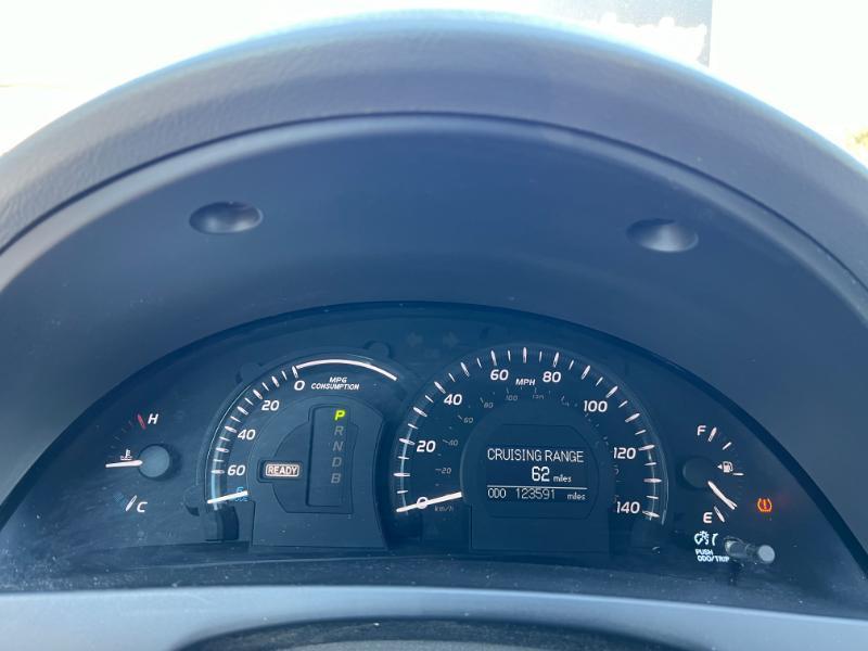 Toyota Camry Hybrid Sedan 2007