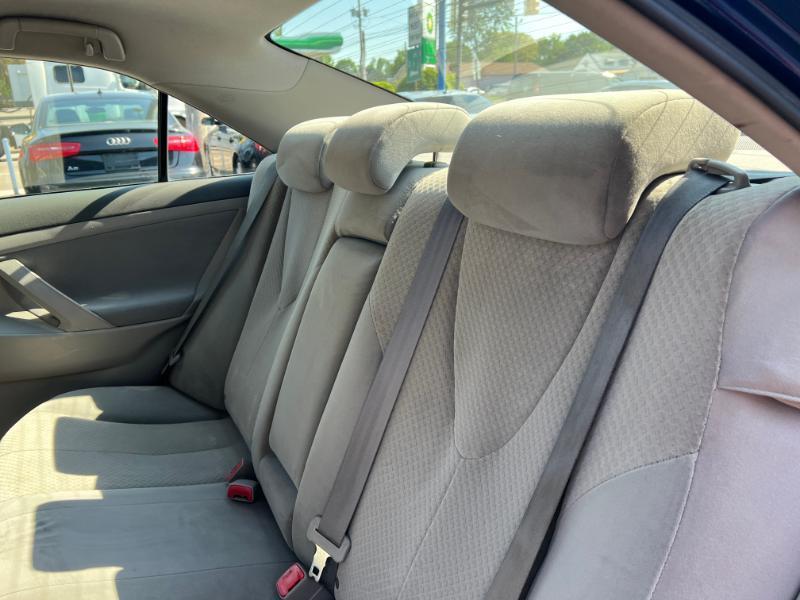 Toyota Camry Hybrid Sedan 2007