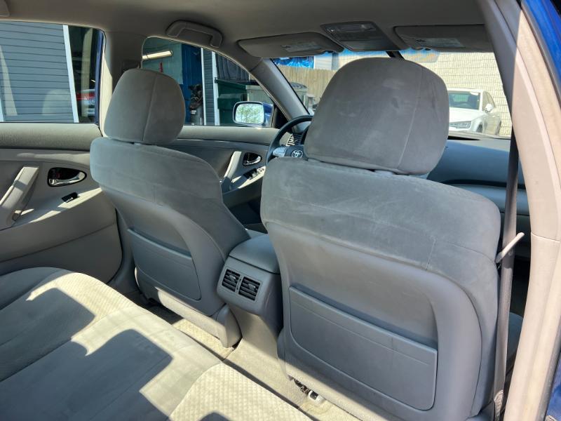 Toyota Camry Hybrid Sedan 2007