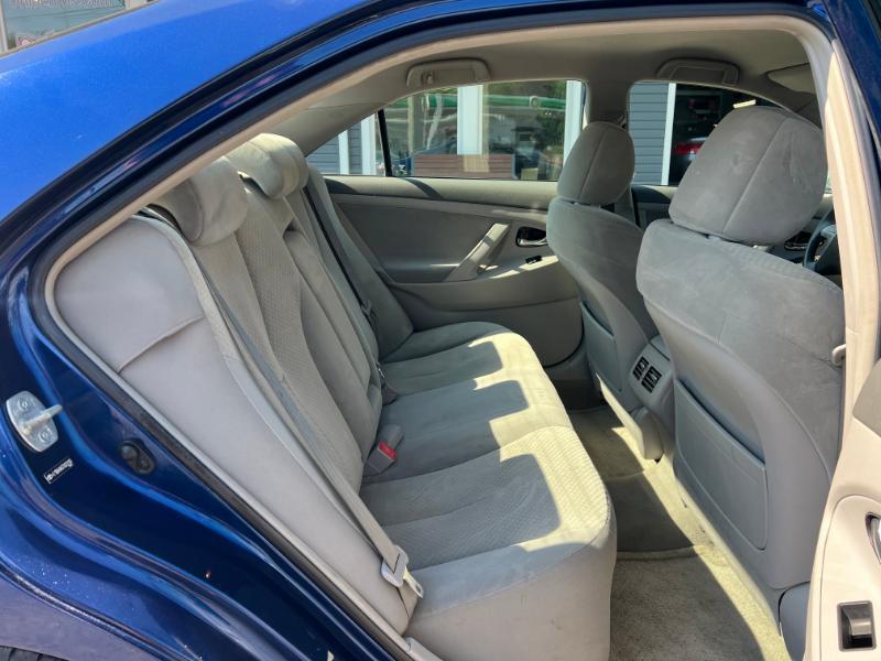 Toyota Camry Hybrid Sedan 2007