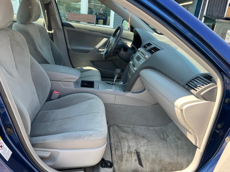 Toyota Camry Hybrid Sedan 2007