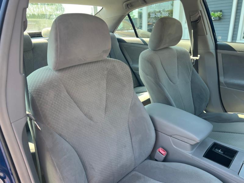 Toyota Camry Hybrid Sedan 2007