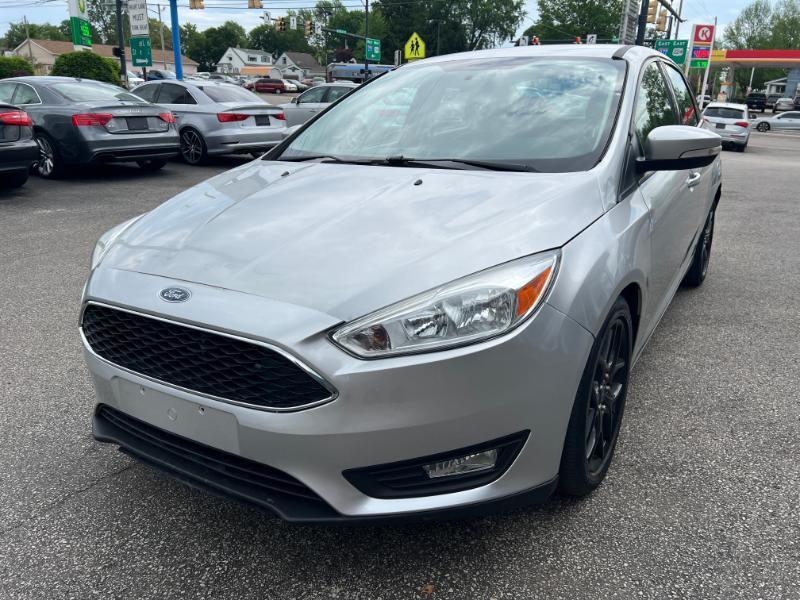 Ford Focus SE Sedan 2016