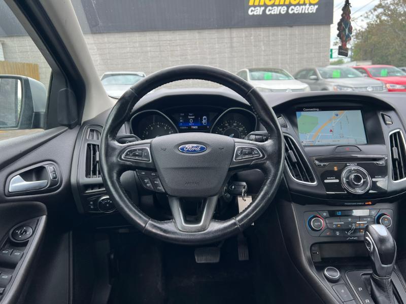 Ford Focus SE Sedan 2016