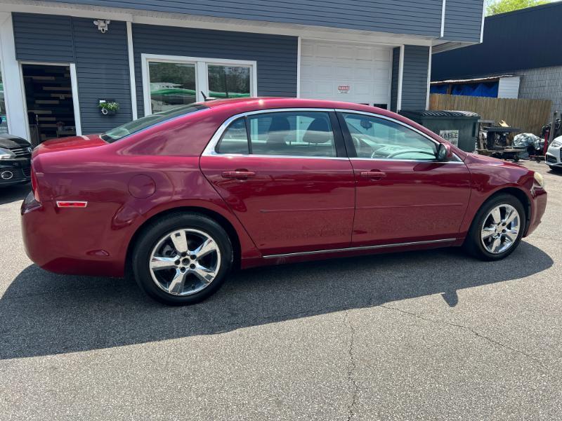 Chevrolet Malibu 1LT 2011