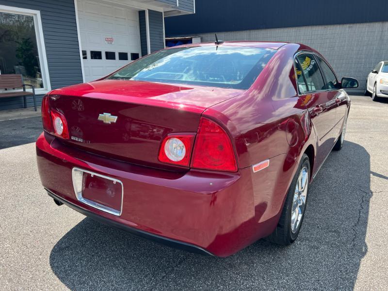 Chevrolet Malibu 1LT 2011