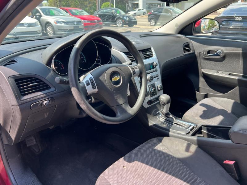 Chevrolet Malibu 1LT 2011