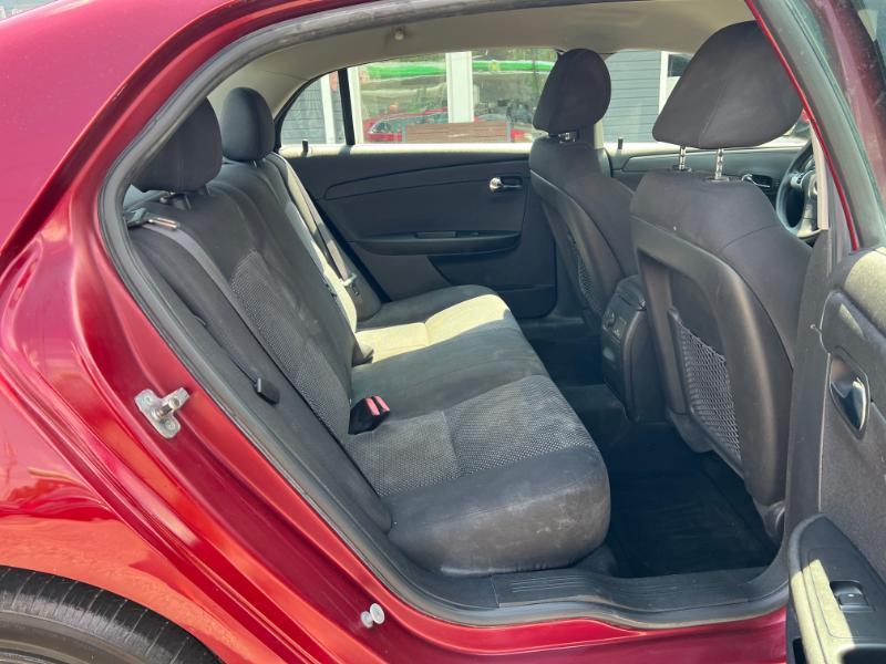 Chevrolet Malibu 1LT 2011