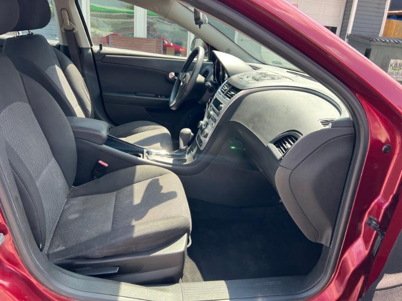 Chevrolet Malibu 1LT 2011