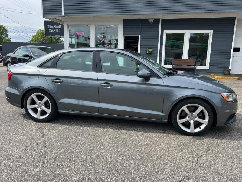 Audi A3  2015