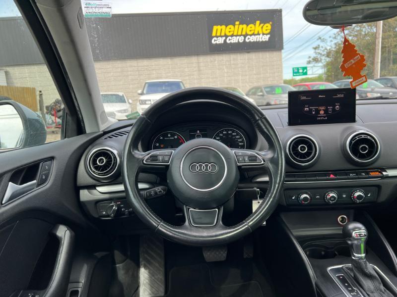 Audi A3  2015