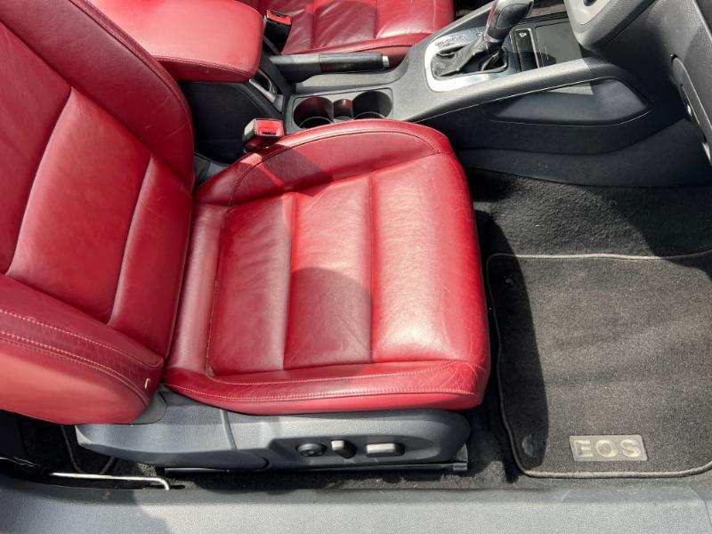 Volkswagen Eos Lux 2012