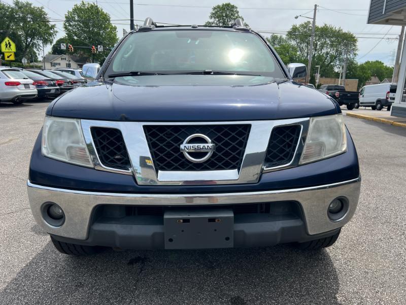 Nissan Frontier SL Crew Cab 4WD 2011