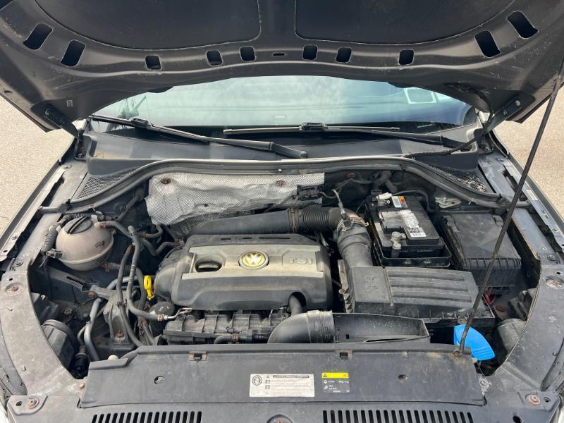 Volkswagen Tiguan S 4Motion 2011