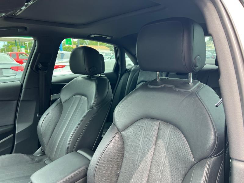 Audi A4 2.0T Premium Plus quattro Sedan 2017