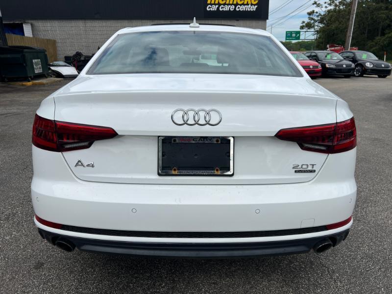 Audi A4 2.0T Premium Plus quattro Sedan 2017