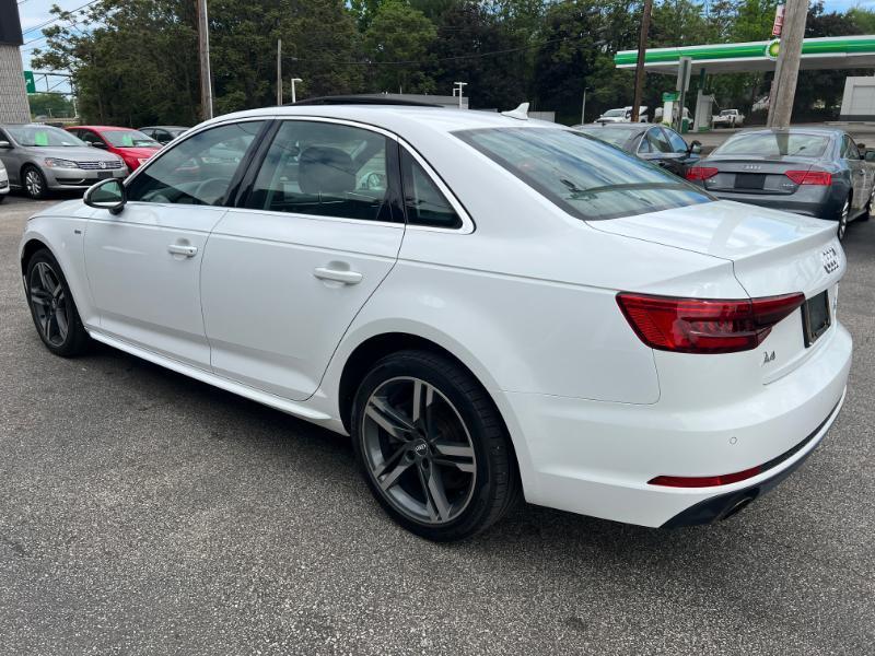 Audi A4 2.0T Premium Plus quattro Sedan 2017